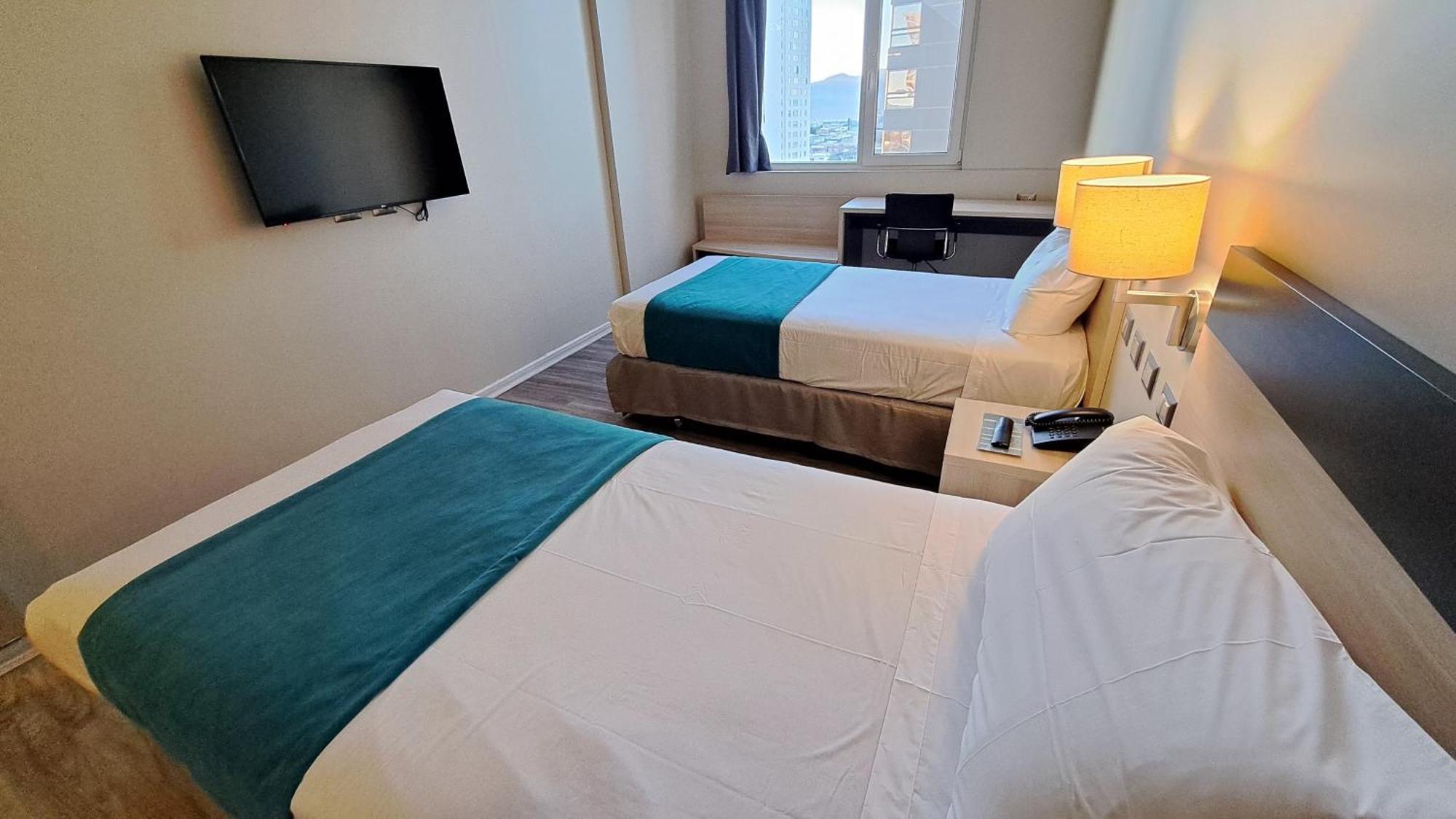 Hotel Diego De Almagro Calama Express Buitenkant foto